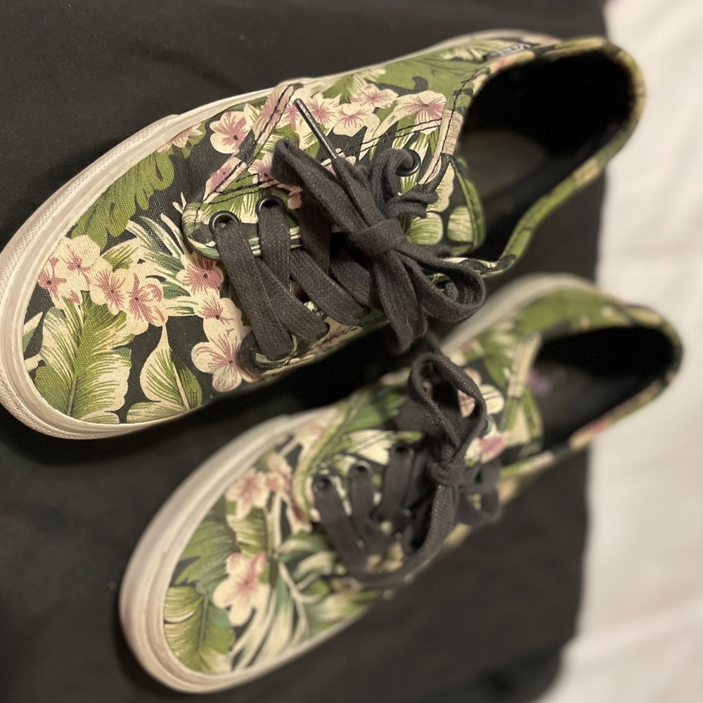 Floral Vans